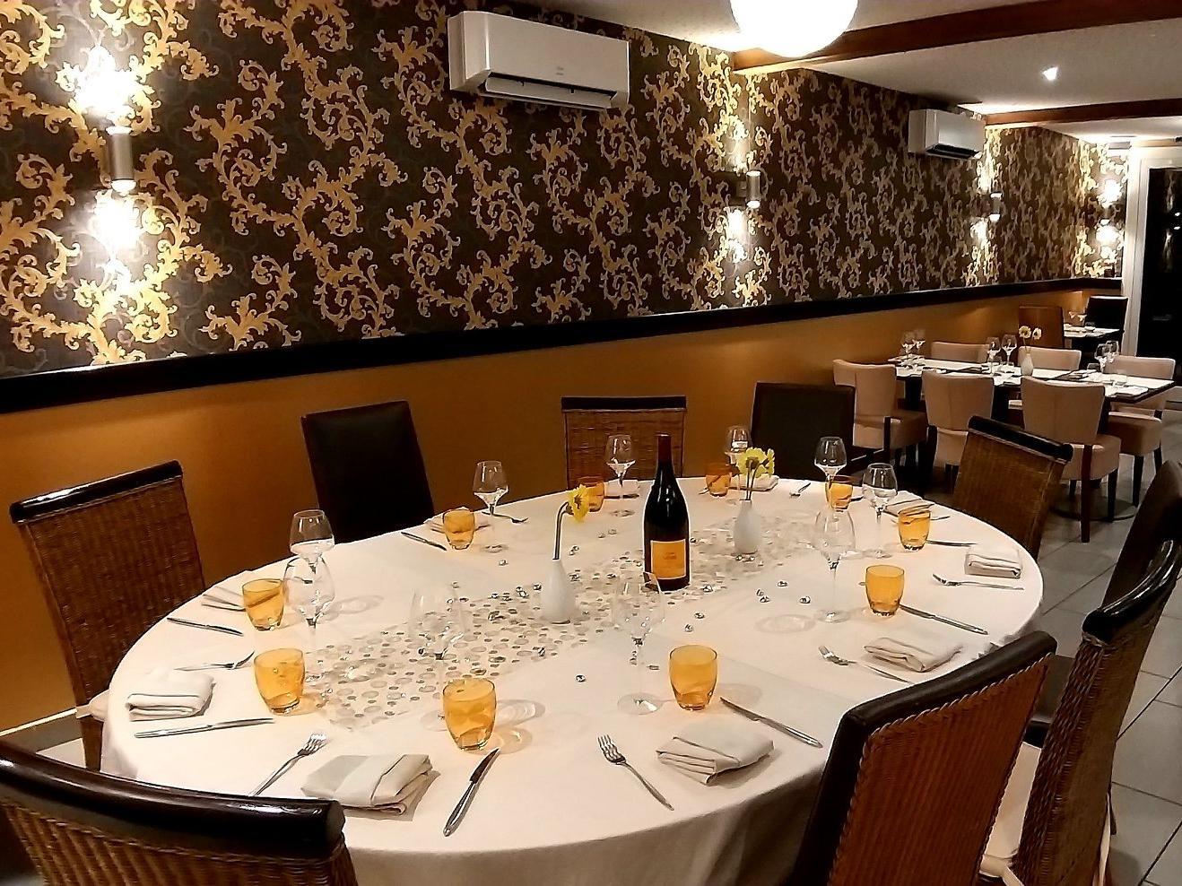 Logis Le Printemps Hotel Restaurant - Монтелимар Экстерьер фото